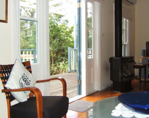 AppleBlossom Cottage - Accommodation in Bendigo 2