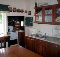 Dillons Cottage - Accommodation in Bendigo