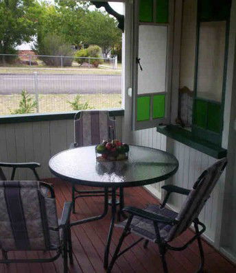 Dillons Cottage - Accommodation in Bendigo 1