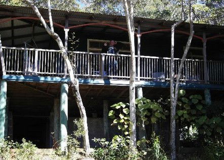 Cloudlake Mountain Retreat - Accommodation in Bendigo 4