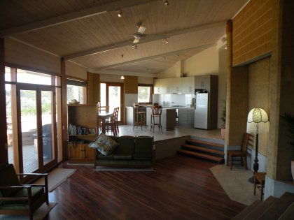 Sunset Rendezvous - Accommodation in Bendigo 3