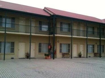 Golden Guitar Motor Inn - Accommodation in Bendigo 1