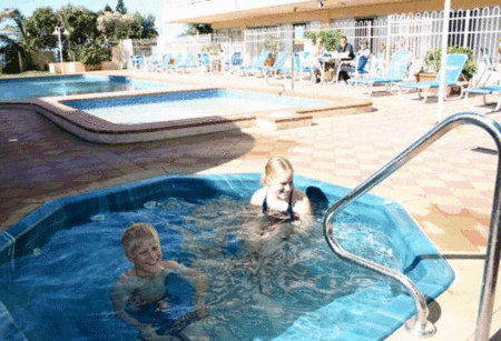 Bahia Beachfront Apartments - Accommodation in Bendigo