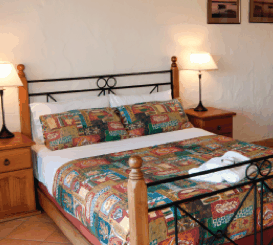 Canal Rocks Beachfront Apartments - Accommodation in Bendigo 1