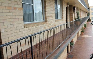 AZA Motel - Accommodation in Bendigo 0