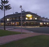 Grand Tasman Hotel - Accommodation in Bendigo