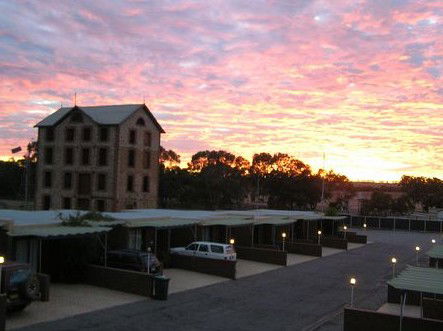 Old Mill Motel, Dongara - Accommodation in Bendigo 0
