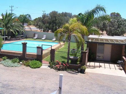 Old Mill Motel, Dongara - Accommodation in Bendigo 1