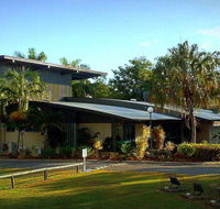 Capricorn Motel  Conference Centre - Accommodation in Bendigo