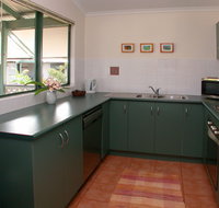 Cocos Beach Bungalows - Accommodation in Bendigo