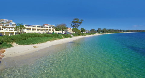 Ramada Resort Shoal Bay - Accommodation in Bendigo 1