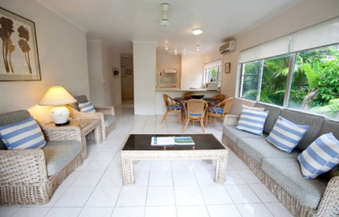 Driftwood Mantaray On Macrossan - Accommodation in Bendigo 3