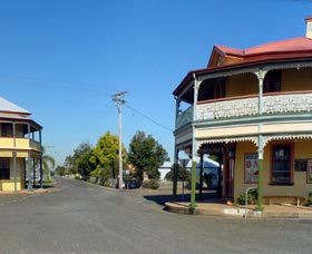 Commercial Hotel Ulmarra - Accommodation in Bendigo 0