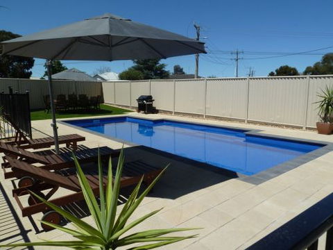 Ploughmans Motor Inn - Accommodation in Bendigo 5