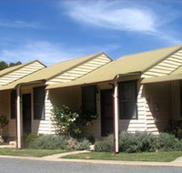 The Village Cabins - Accommodation in Bendigo