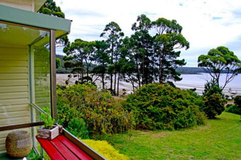 Pure Bruny - Accommodation in Bendigo 4