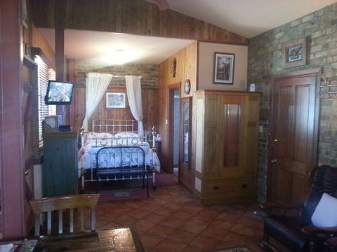 Eagle Foundry B & B - Accommodation in Bendigo 4