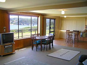 Authur River Beach House - Accommodation in Bendigo 0