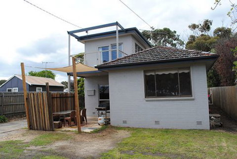 @Rocky Point - Accommodation in Bendigo 8