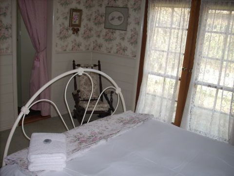 Whitelaw's Rest - Accommodation in Bendigo 0