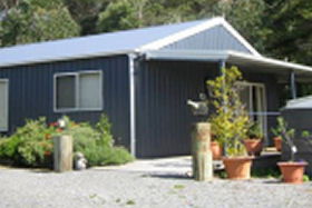Blackwood Studio Accommodation - Accommodation in Bendigo 0