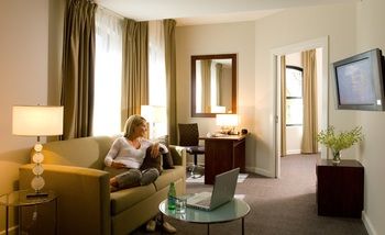 Amora Riverwalk Melbourne - Accommodation in Bendigo 19