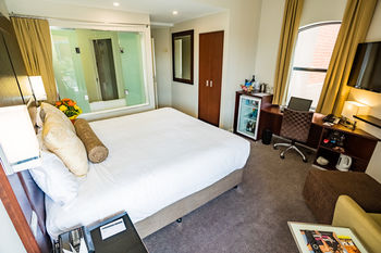 Amora Riverwalk Melbourne - Accommodation in Bendigo 56