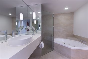 Sofitel Noosa Pacific Resort - Accommodation in Bendigo 0