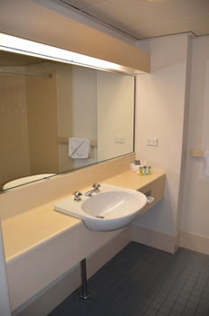 Country Comfort Hunts Liverpool - Accommodation in Bendigo 8
