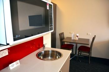 Country Comfort Hunts Liverpool - Accommodation in Bendigo 21