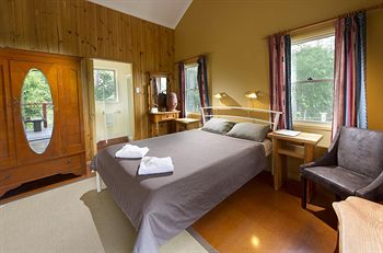 Glass House Mountains Ecolodge - Accommodation in Bendigo 10