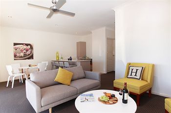 H Boutique Hotel - Accommodation in Bendigo 3
