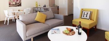 H Boutique Hotel - Accommodation in Bendigo 18