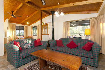 Eagleview Resort - Accommodation in Bendigo 96