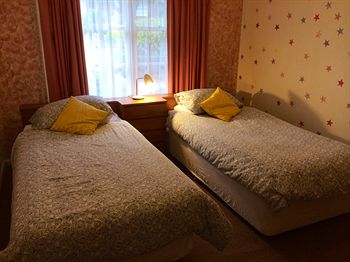 Australian Home Away @ Doncaster Grange Park - Accommodation in Bendigo 5