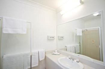 Branxton House Motel, Hunter Valley - Accommodation in Bendigo 3