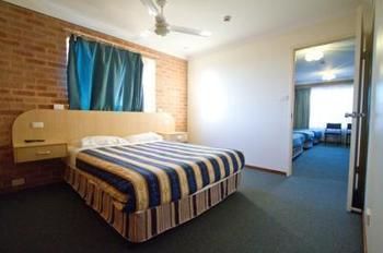 Branxton House Motel, Hunter Valley - Accommodation in Bendigo 5