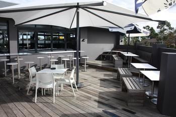 Crossroads Hotel Liverpool - Accommodation in Bendigo 1