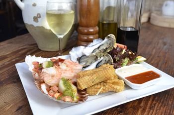 Crossroads Hotel Liverpool - Accommodation in Bendigo 16