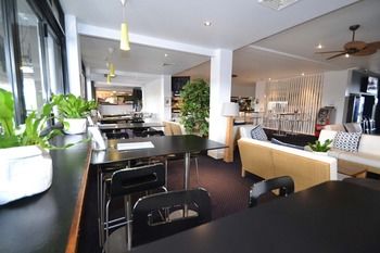 Crossroads Hotel Liverpool - Accommodation in Bendigo 26