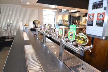 Crossroads Hotel Liverpool - Accommodation in Bendigo 29