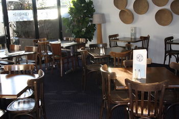 Crossroads Hotel Liverpool - Accommodation in Bendigo 38