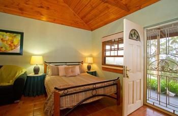 Bimbadeen Mountain Retreat - Accommodation in Bendigo 3