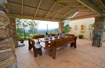 Bimbadeen Mountain Retreat - Accommodation in Bendigo 8