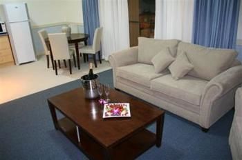 Hawkesbury Race Club Motel - Accommodation in Bendigo 9