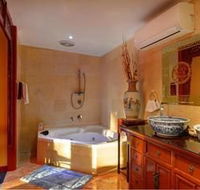 Mt Dandenong Imperial Retreat - Accommodation in Bendigo