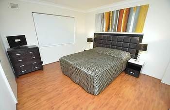 Balmain 4 Mont Furnished Apartment - Accommodation in Bendigo 1