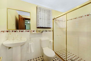 CBC Bed & Breakfast & Cafe - Accommodation in Bendigo 11