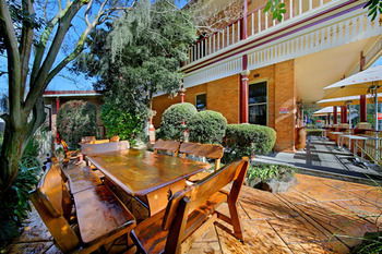 CBC Bed & Breakfast & Cafe - Accommodation in Bendigo 27