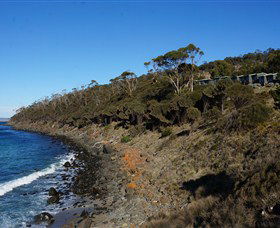Hamptons On The Bay - Accommodation in Bendigo 0